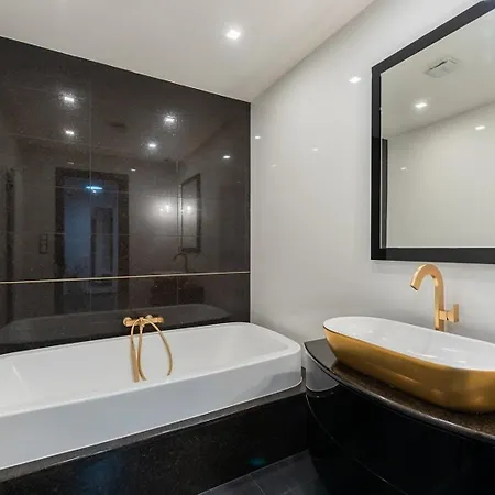 Apartment Luxusni S Vyhledem Prague